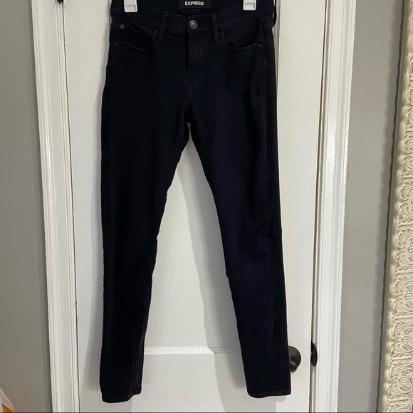 Black Skinny Jeans